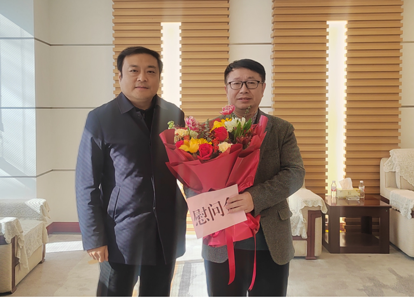 譙城區委周霄書記慰問九洲方圓高層次人才